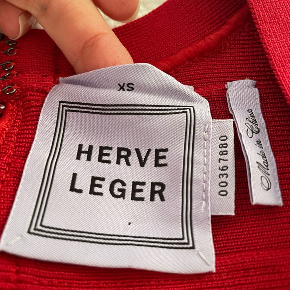 Herve Leger “Lexi” Red 3/4 Sleeve Bandage Dress (Size XS; Brand New) - Picture 4 of 15